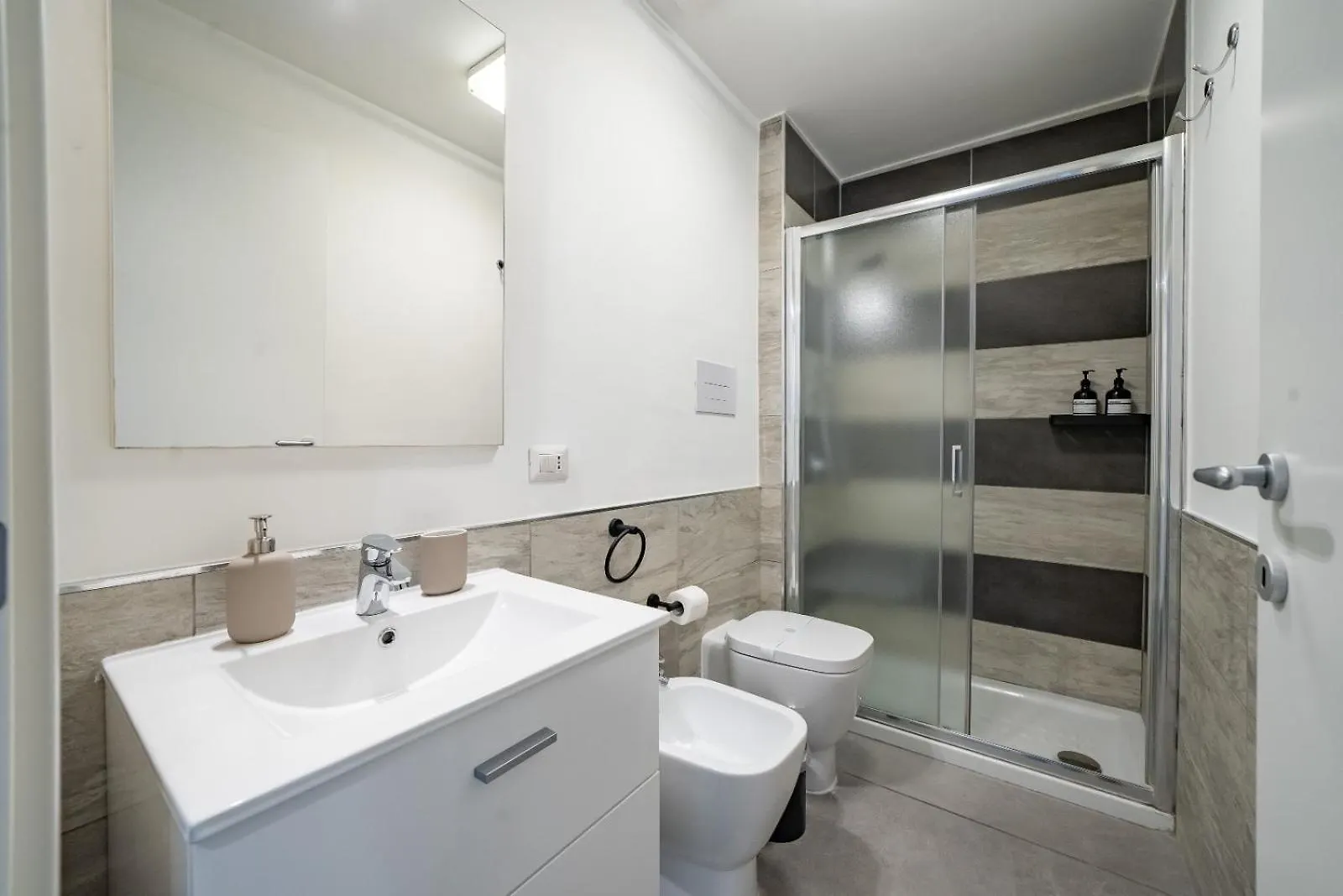 Bovio Boutique Studio Apartment Napels Italië